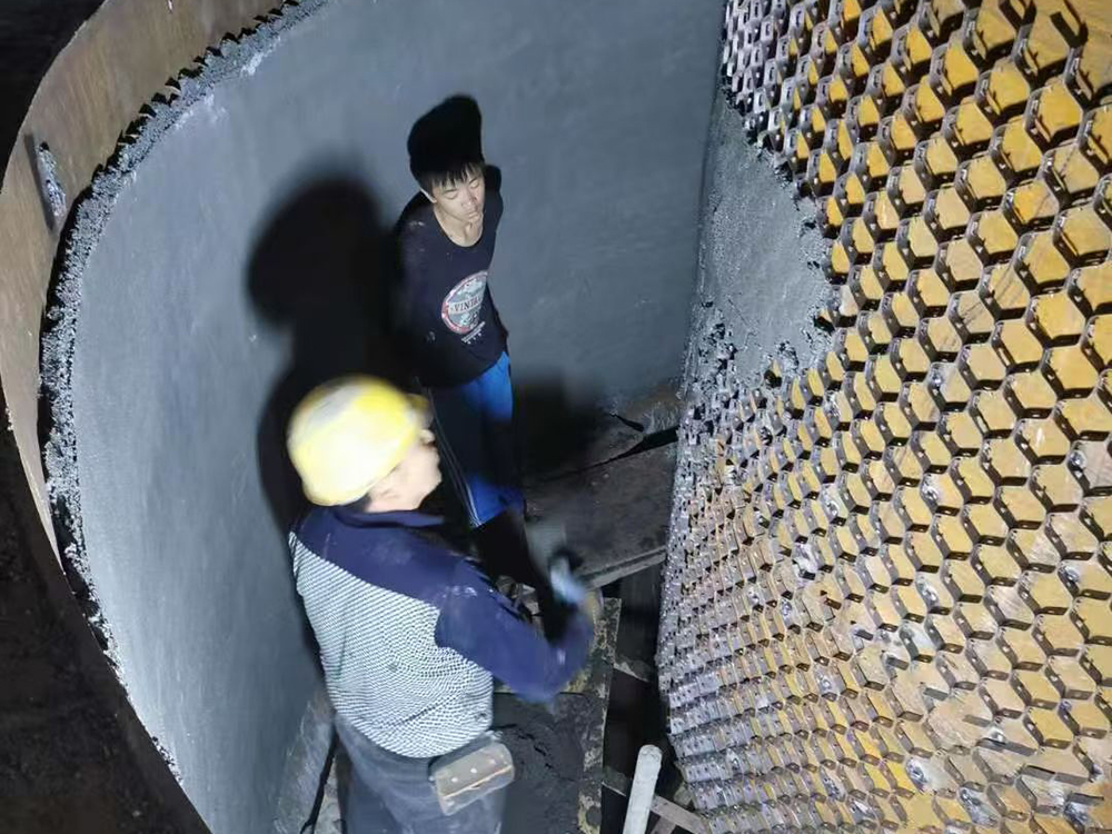 耐火高强耐磨料